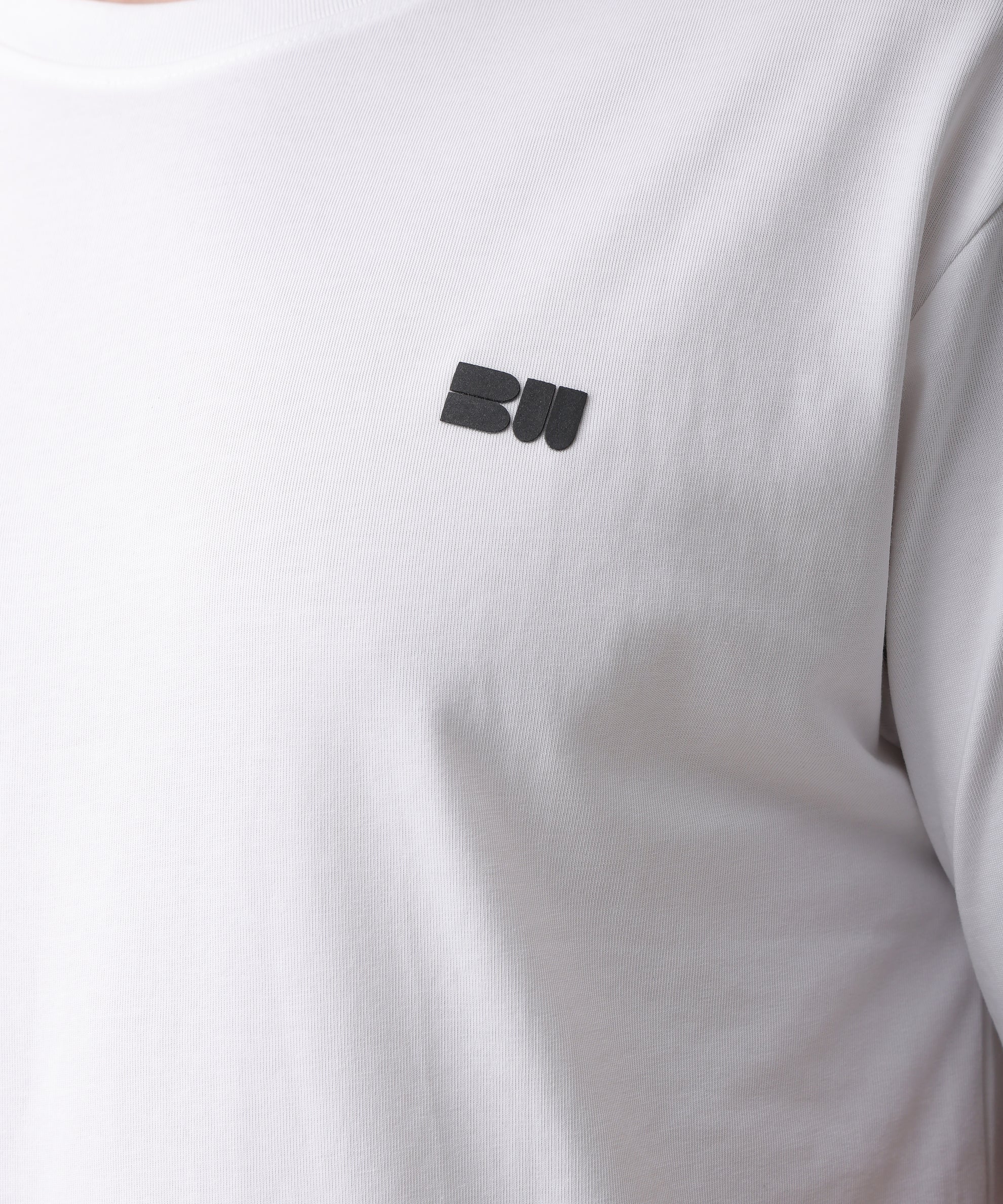Plated Jersey Round Neck White T-Shirt